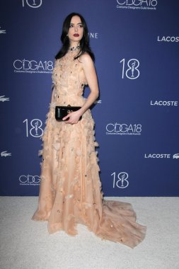 Oyuncu Krysten Ritter