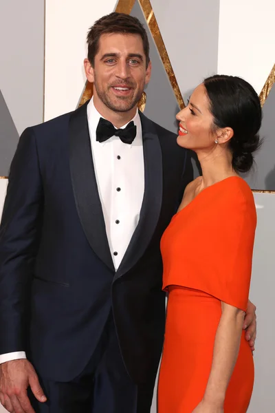 Aaron Rogers, Olivia Munn — Fotografia de Stock