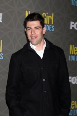 aktör Max Greenfield
