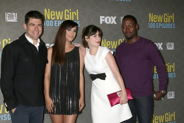 Max Greenfield, Hannah Simone, Zooey Deschanel, Sean Morris — Foto Stock