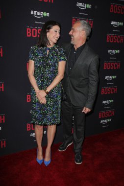 Mimi Rogers, Titus Welliver