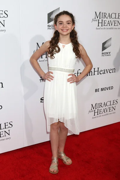 Hannah alligood Stock Photos, Royalty Free Hannah alligood Images