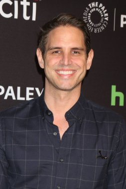 aktör Greg Berlanti
