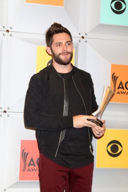 şarkıcı Thomas Rhett