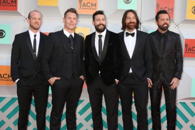 şarkıcı eski hakimiyet