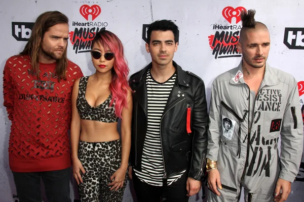 Music band DNCE — Stock Photo, Image