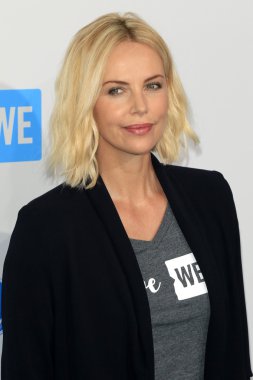 aktris charlize theron