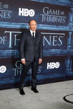 aktör Michael Mcelhatton