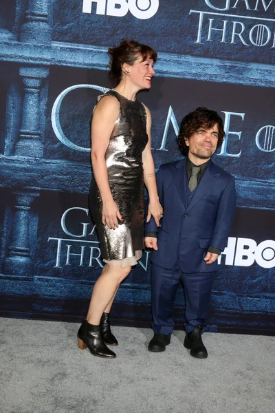 Erica Schmidt, Peter Dinklage — Stok fotoğraf