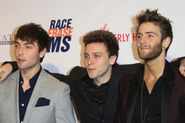  Wesley Stromberg, Keaton Stromberg, Drew Chadwick, Amblem3