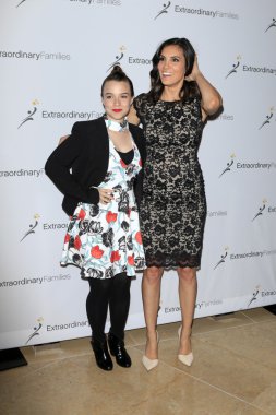 Renee Felice Smith, Daniela Ruah