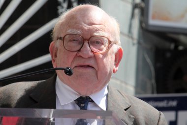 aktör Ed Asner