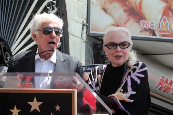 Dick Van Dyke, Barbara Bain — Stock Photo, Image