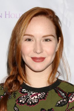 Aktris Camryn Grimes