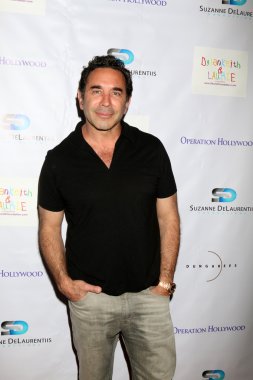 Dr Kassif at the Suzanne DeLaurentiis Productions Gifting Suite