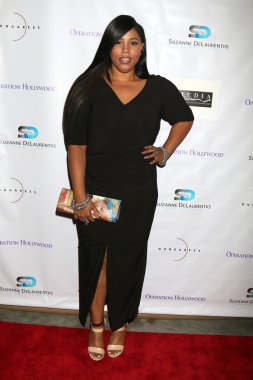 Guest at the Suzanne DeLaurentiis Productions Gifting Suite
