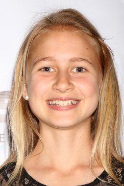 oyuncu Rebecca Kozak