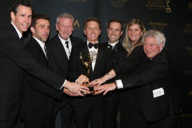 N güzel yazma takım kalın