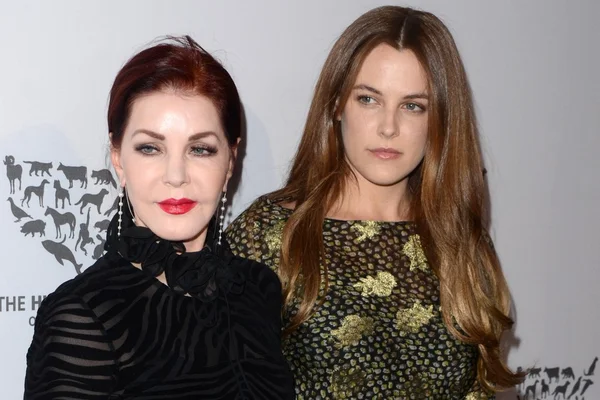 Priscilla Presley, Riley Keough — Stock Photo, Image