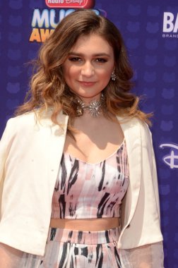 Daya, Grace Martine Tandon