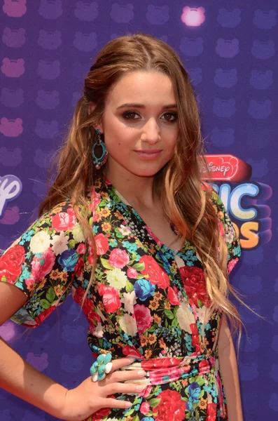 aktris Heather Russell 