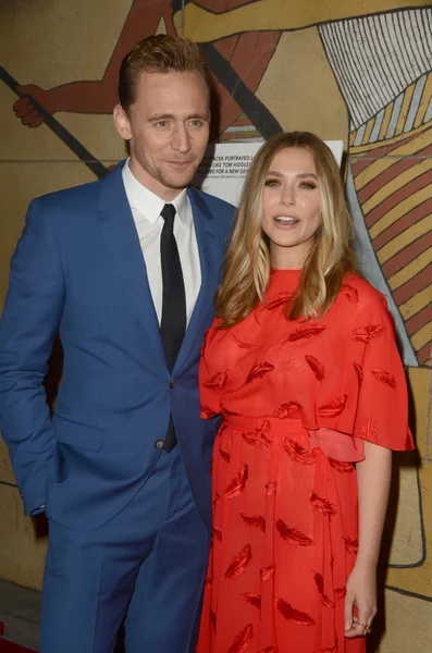 Tom Hiddleston, Elisabeth Olsen — Stock Photo, Image