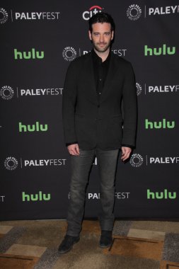 aktör Colin Donnell