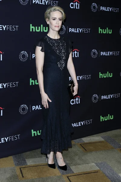  Oyuncu Sarah Paulson
