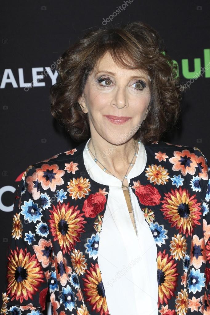 Actress Andrea Martin – Stock Editorial Photo © Jean_Nelson #109204732