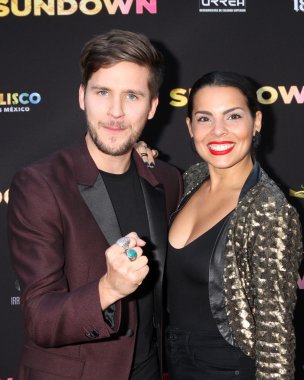 Devon Werkheiser, Sara Montez 