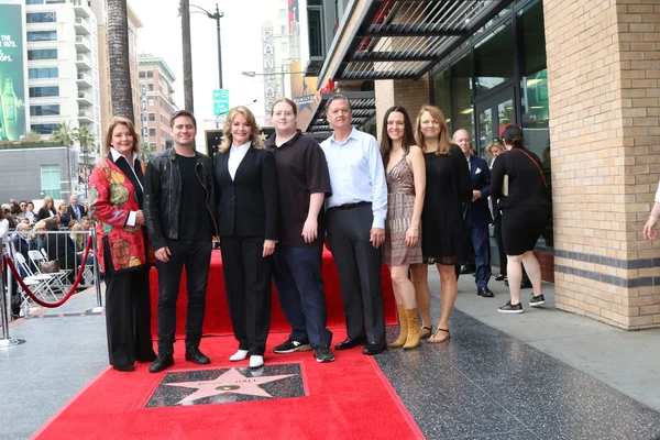 Andrea Hall Gengler, David Atticus Sohmer, Deidre Hall, Tully Chapin Sohmer, Bill Hall, família — Fotografia de Stock