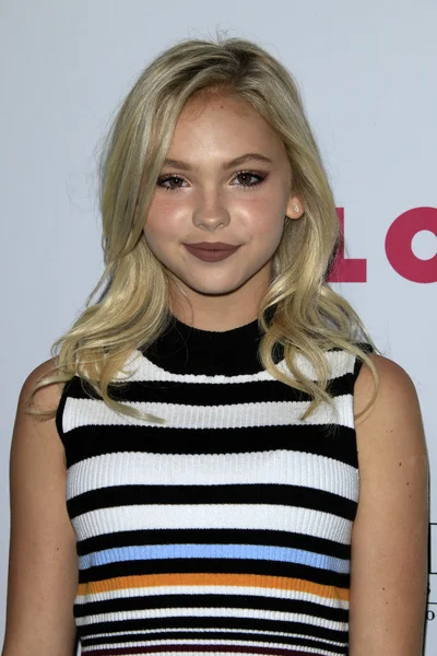 Actress Jordyn Jones — Stock Photo, Image