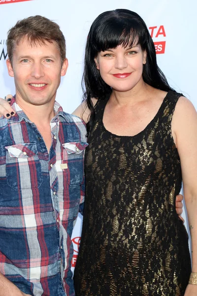 James Blunt, Pauley Perrette — Foto de Stock