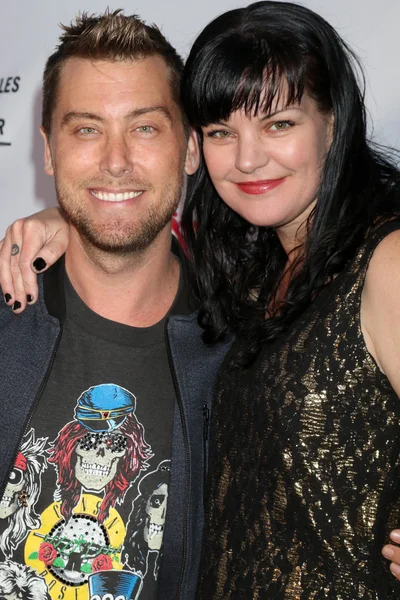 Lance Bass, Pauley Perrette — Stock Photo, Image