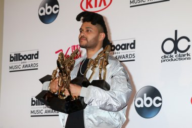 şarkıcı Thomas Rhett