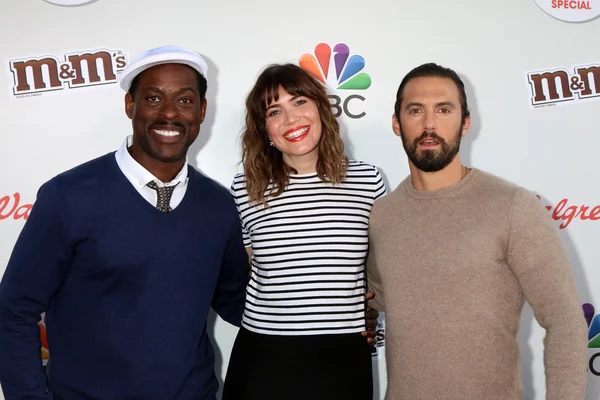 Sterling k. braun, mandy moore, milo ventimiglia — Stockfoto