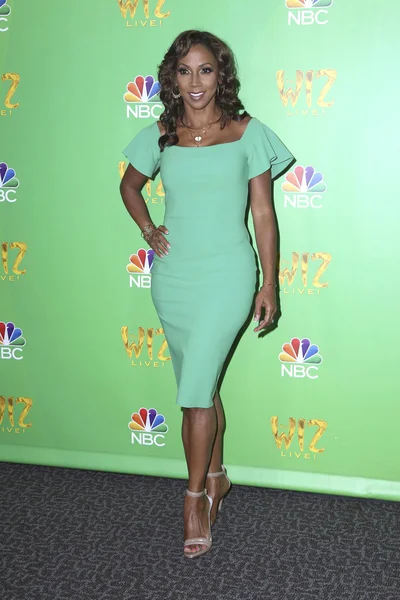 Holly Robinson Peete 