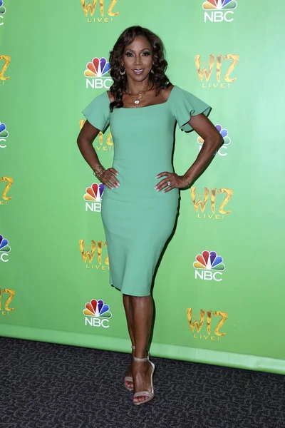 Holly Robinson Peete 