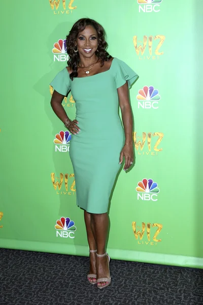 Holly Robinson Peete 