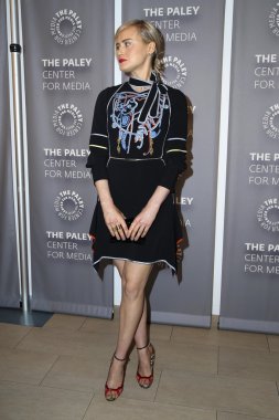 Aktris Taylor Schilling