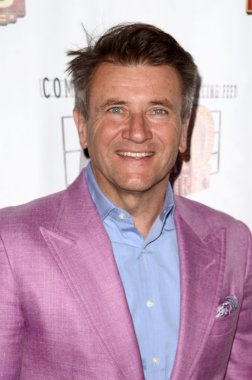 aktör Robert Herjeviç