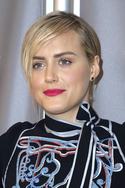 Herečka Taylor Schilling — Stock fotografie