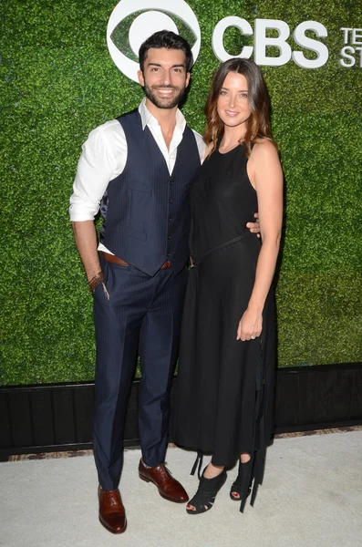 Justin Baldoni, Emily Foxler — Stock Photo, Image