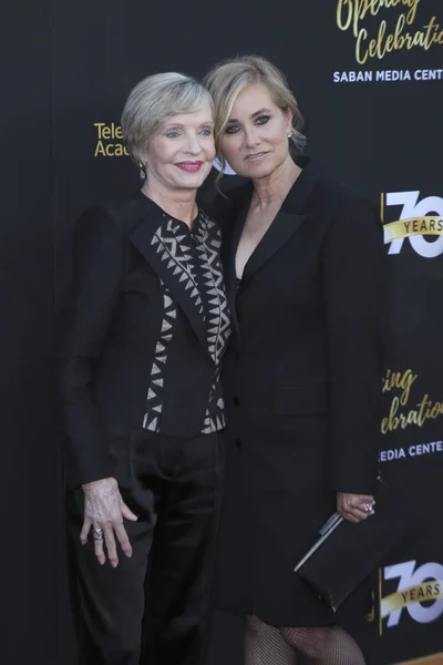 Florence Henderson, Maureen Mccormick — Photo