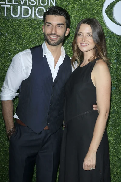 Justin Baldoni, Emily Foxler — Stock Photo, Image