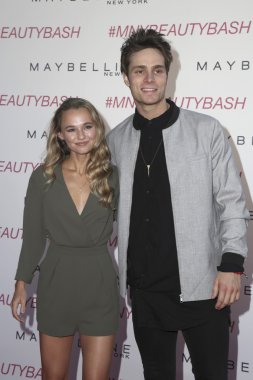 Madison Iseman, Spencer Sutherland