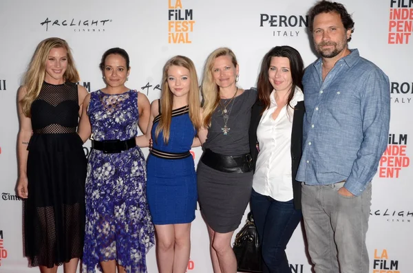 Katee Sackhoff, Judy Reyes, Jade Pettyjohn, Dorie Barton, Heather Matarazzo, Jeremy Sisto — Foto de Stock