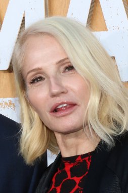  aktris Ellen Barkin