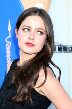 aktris Molly Gordon