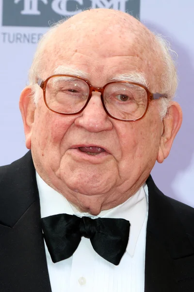 Actor Ed Asner —  Fotos de Stock